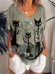 Kadın Kısa Kollu V Yakalı Kedi Baskılı Salaş Süprem Bluz